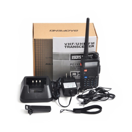 Рация портативная Baofeng UV-5R 5W (136-174 / 400-520 МГц)
